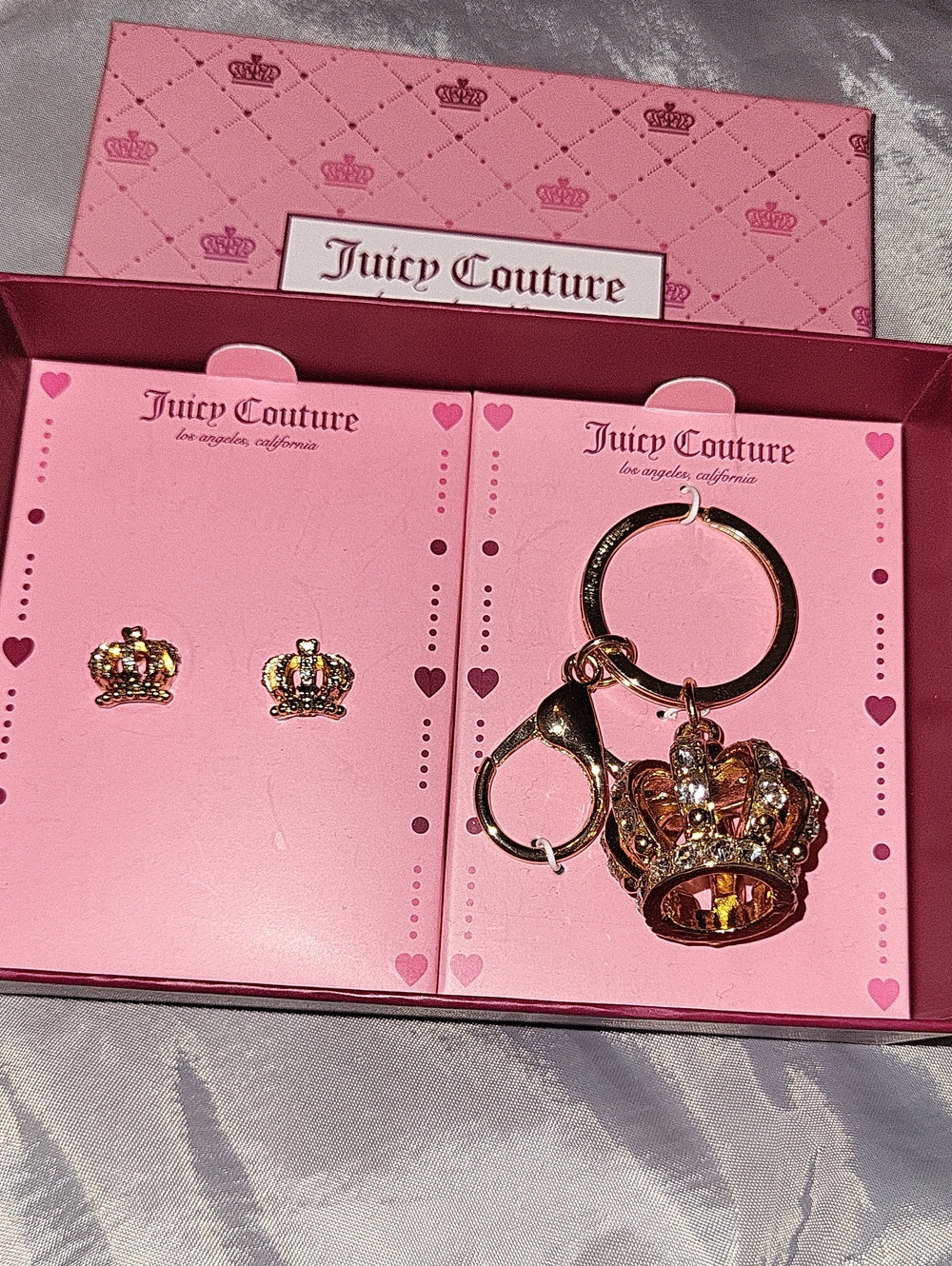 Juicy Couture Gold-Tone Crown Keyring with Gem Accents & Crown Studs Ta M